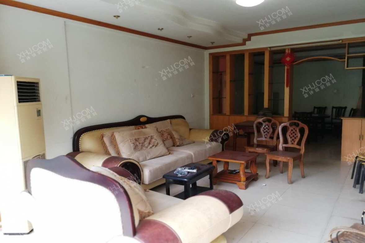 新阳光健康家园  3室2厅1卫    2800.0元/月室内图