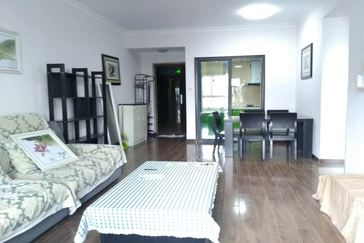 华润凤凰城三期  3室1厅1卫    5000.0元/月 华润凤凰城三期  3室1厅1卫    5000.0元/月室内图