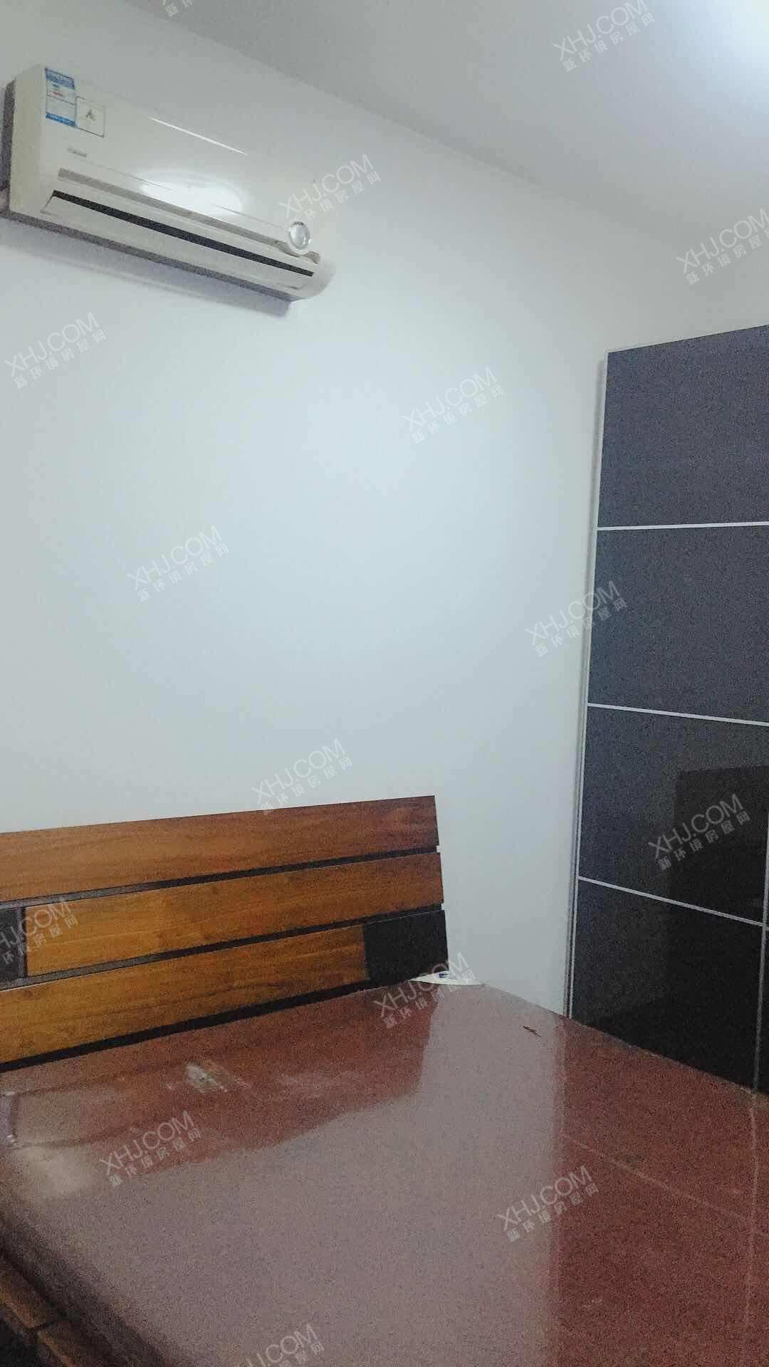 保利心语四期 3室2厅1卫 3300.0元/月 保利心语四期 3室2厅1卫 3300.0元/月室内图