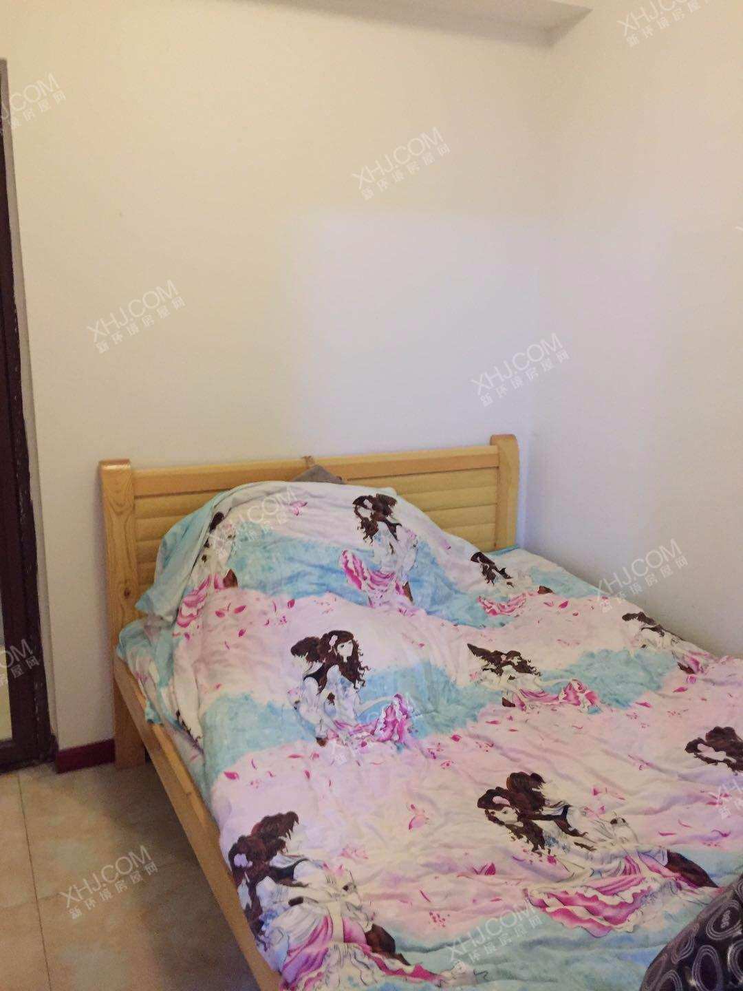 南湖半岛  3室2厅1卫    1600.0元/月室内图