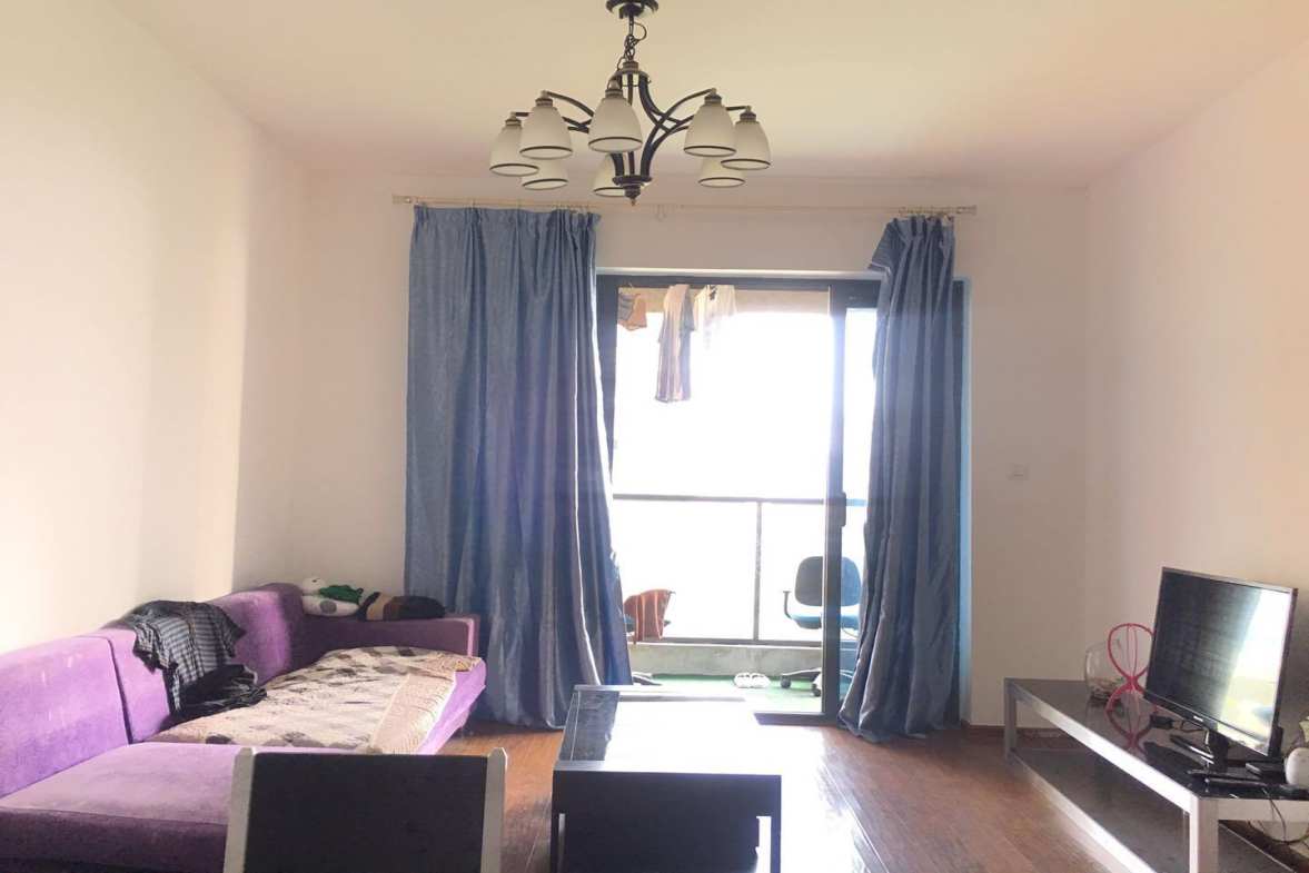 凯德世纪名邸  3室2厅1卫    3200.0元/月 凯德世纪名邸  3室2厅1卫    3200.0元/月室内图