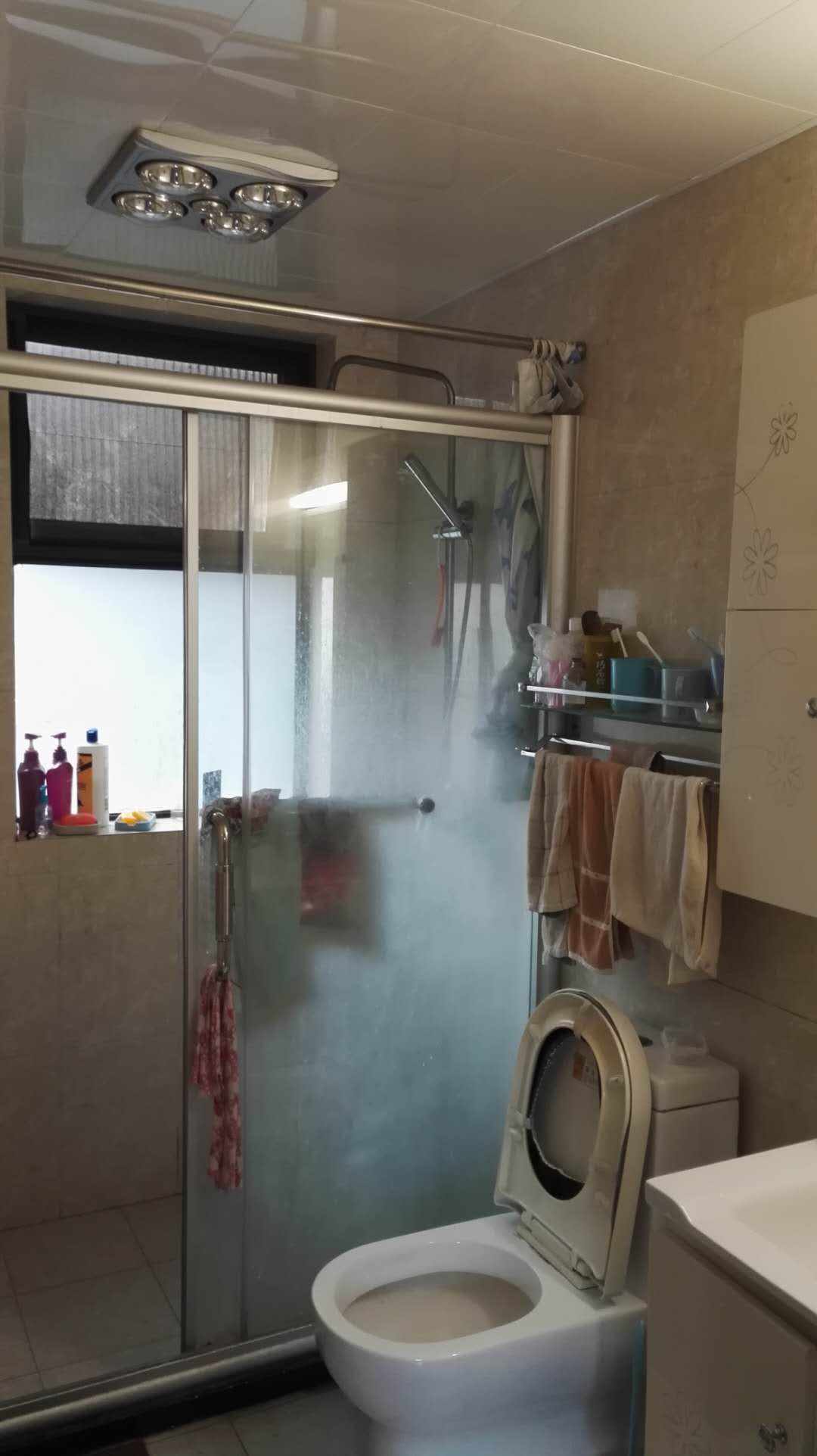 凯丽美域  2室1厅1卫    3000.0元/月室内图