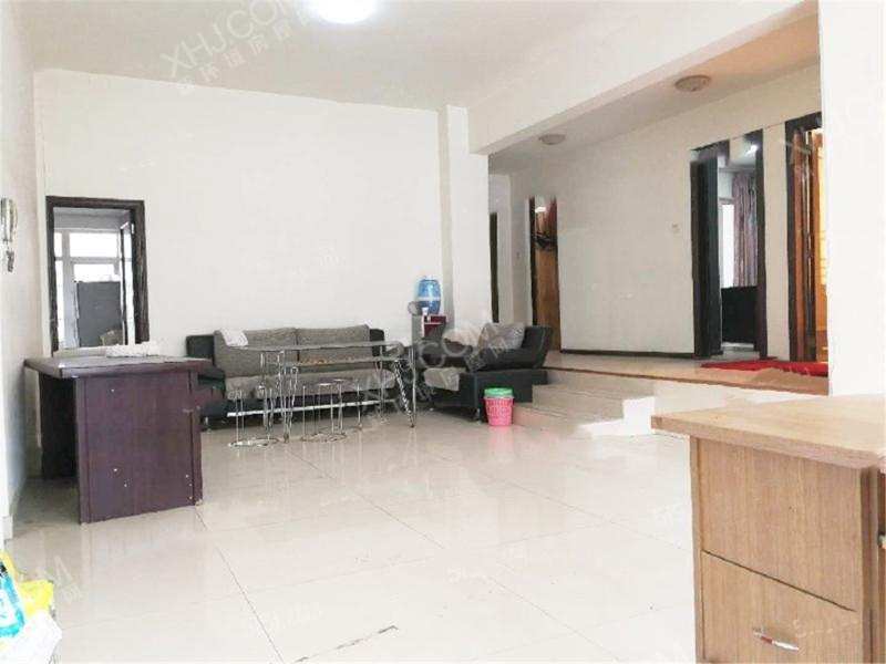 世纪金沙  3室1厅1卫    3600.0元/月室内图