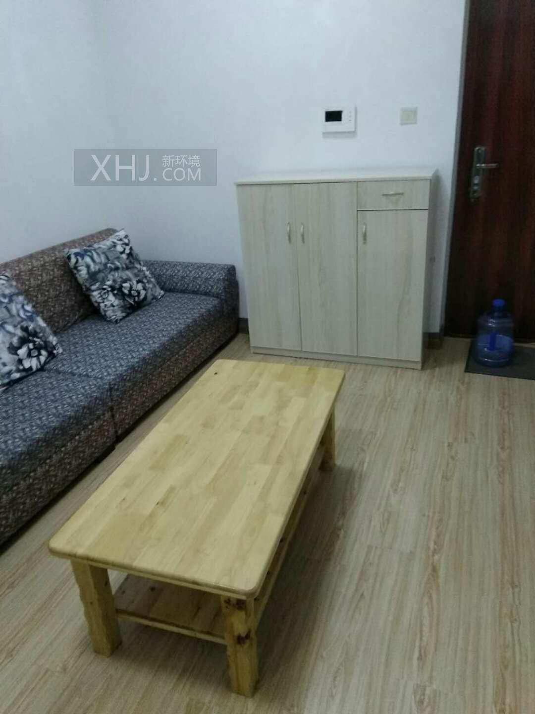 南湖春天 1室1厅1卫 1200.0元/月 南湖春天 1室1厅1卫 1200.0元/月室内图