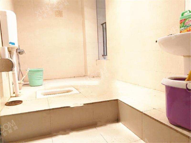 世纪金沙  3室1厅1卫    3600.0元/月室内图