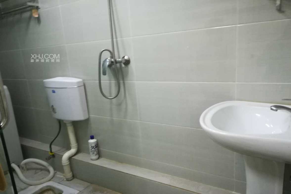 保利星座 1室1厅1卫 2300.0元/月 保利星座 1室1厅1卫 2300.0元/月室内图