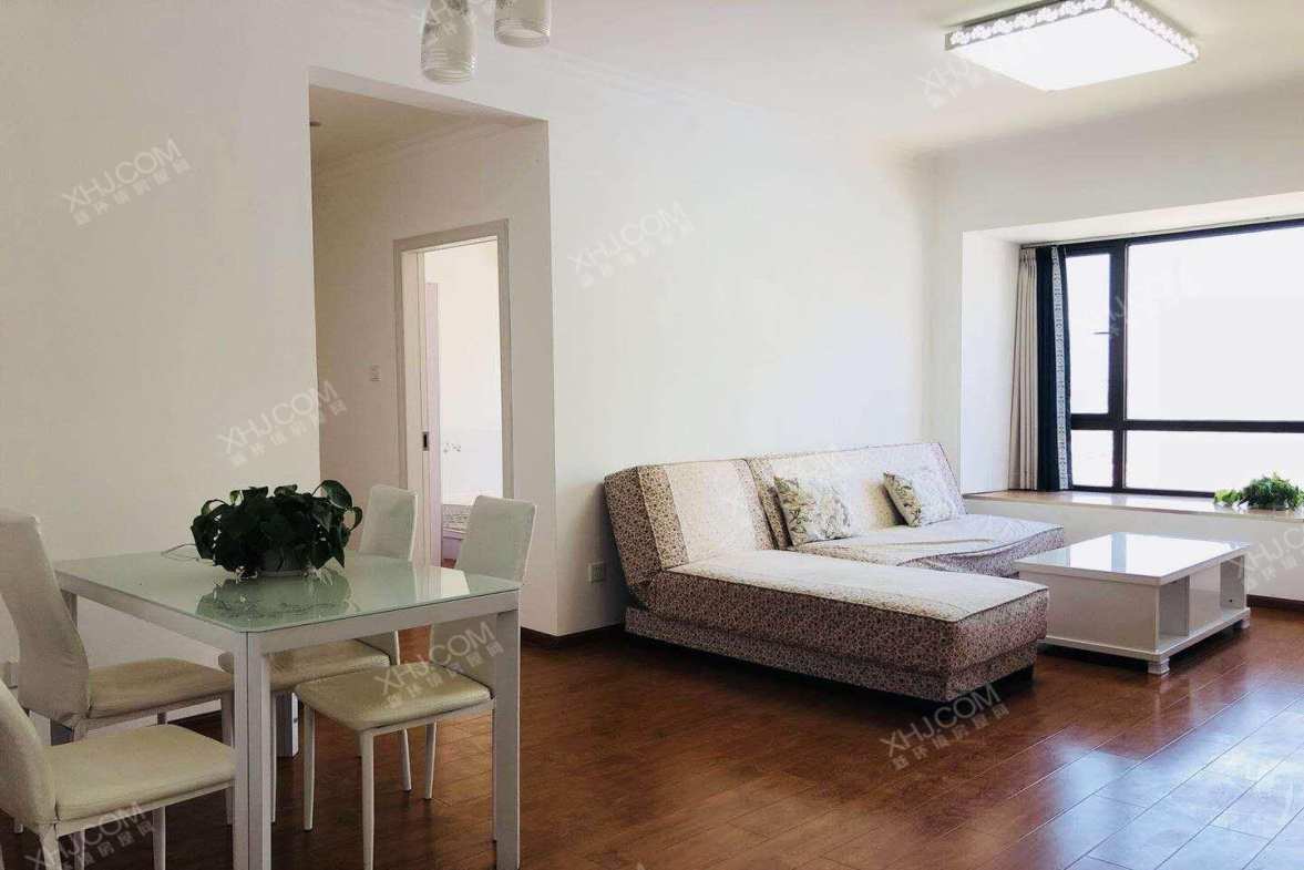 香月湖  3室2厅2卫    3800.0元/月室内图