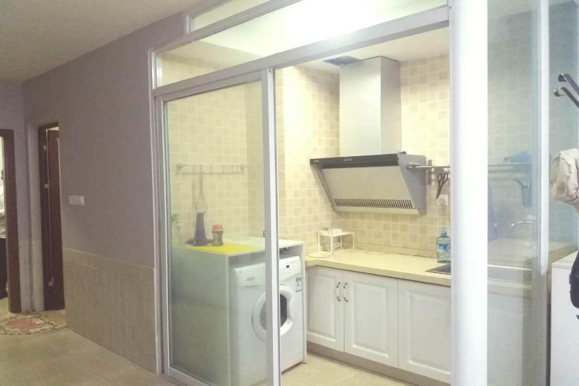 保利星座  1室2厅1卫    2300.0元/月 保利星座  1室2厅1卫    2300.0元/月室内图