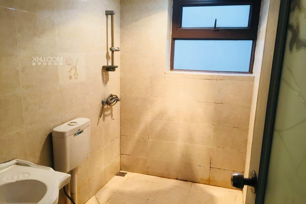 天府豪庭  3室2厅2卫    3500.0元/月室内图