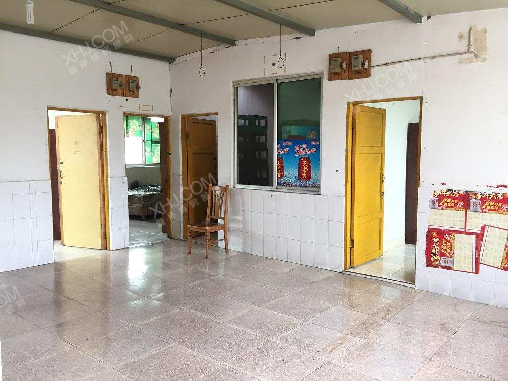 贝森园  4室1厅1卫    1600.0元/月 贝森园  4室1厅1卫    1600.0元/月室内图