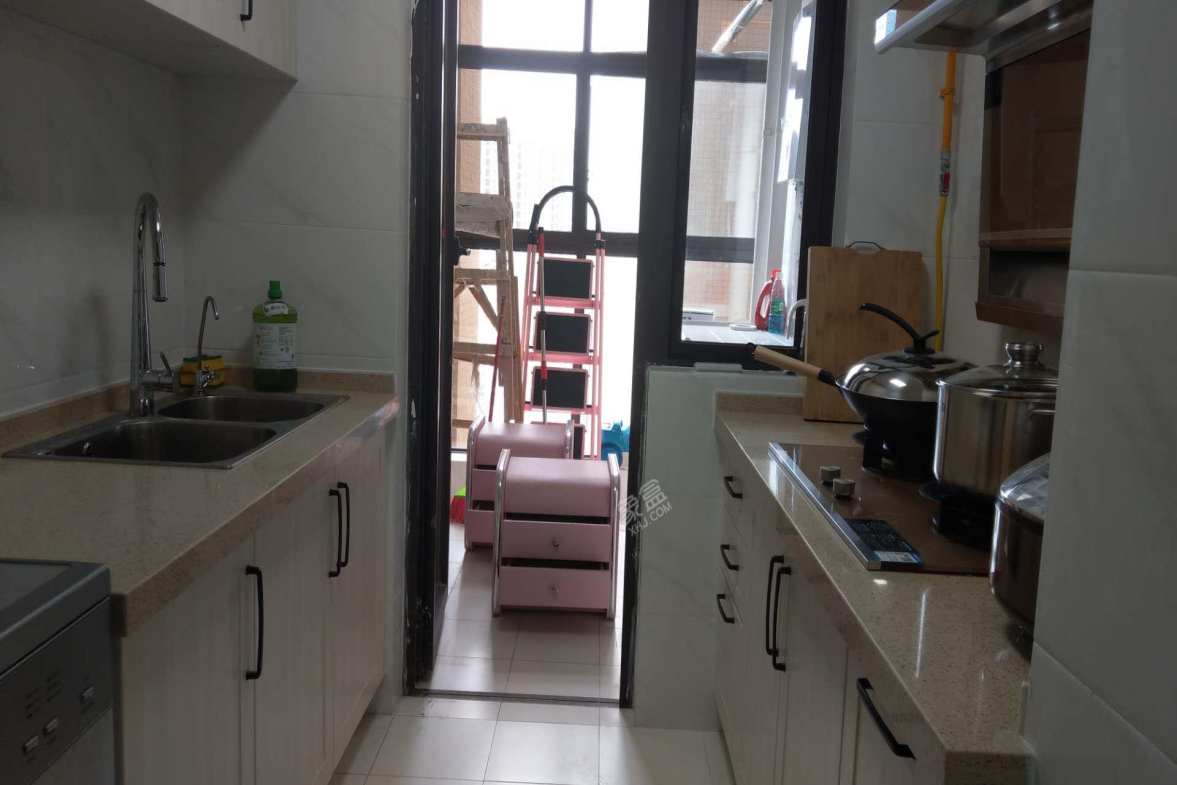 嘉祥瑞庭南城  2室1厅1卫    3500.0元/月室内图