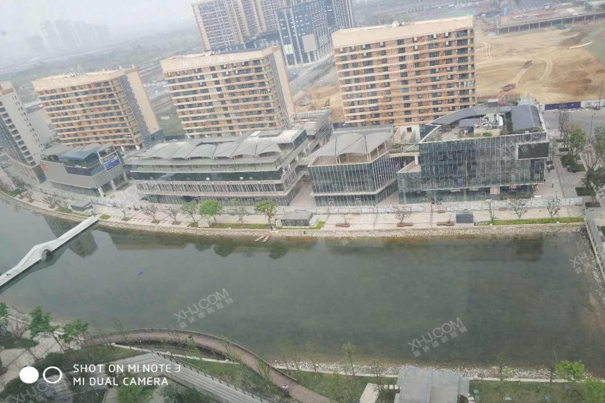 航天城上城 3室2厅1卫 4200.0元/月 航天城上城 3室2厅1卫 4200.0元/月室内图