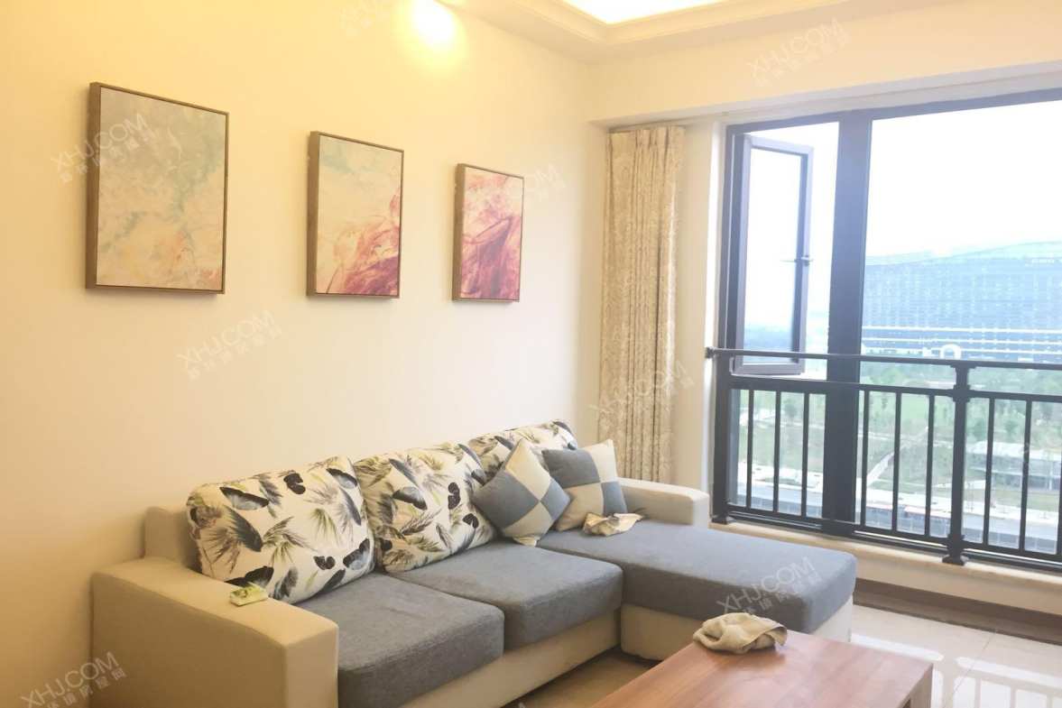 IMC国际广场  1室2厅1卫    2800.0元/月室内图