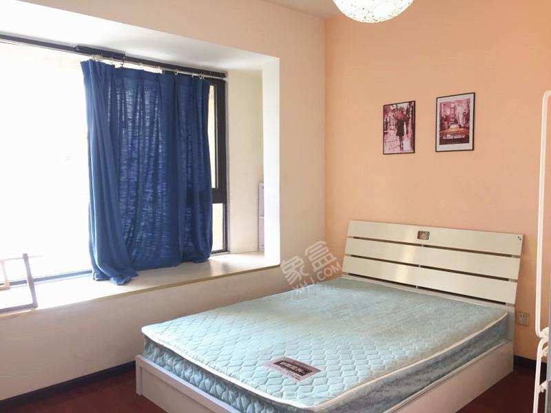 保利心语四期  4室2厅2卫    3500.0元/月 保利心语四期  4室2厅2卫    3500.0元/月室内图